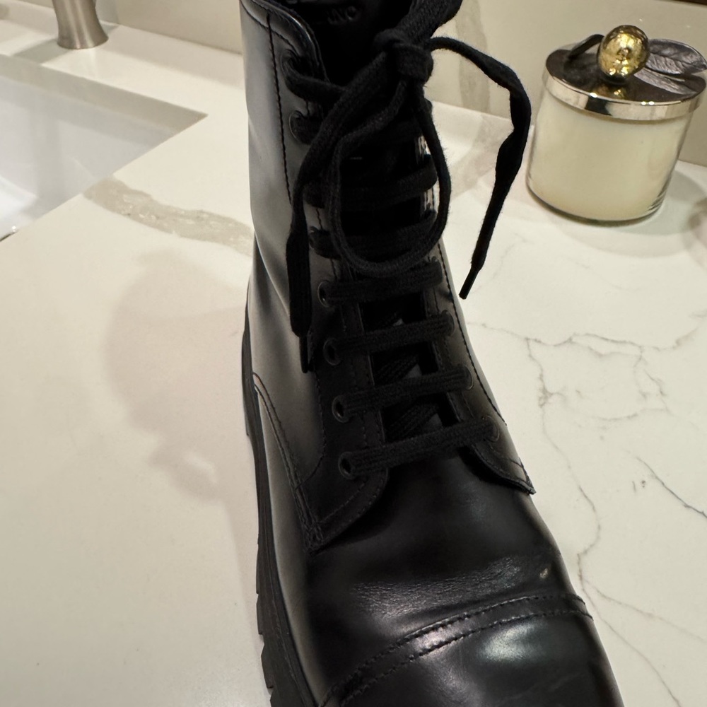 Prada women’s boots - Picture 7 of 8